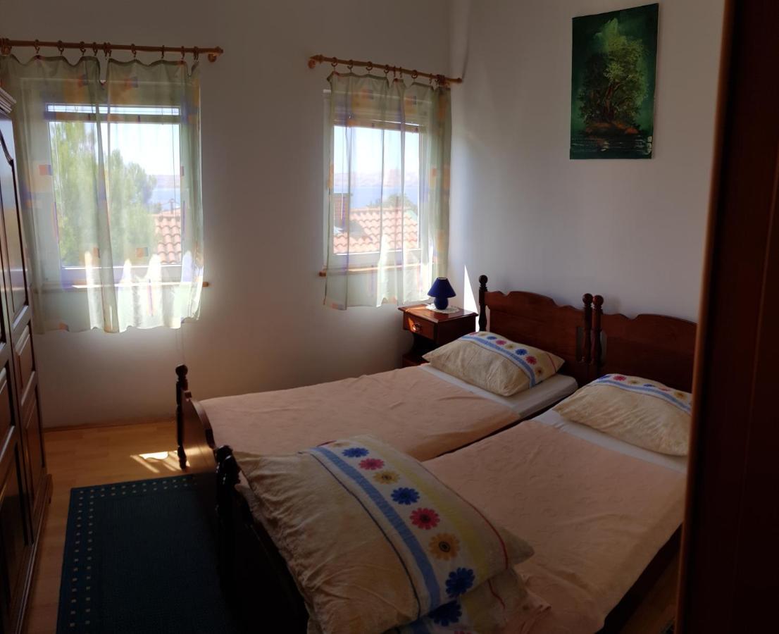 Apartments Akiki Карлобаг Экстерьер фото